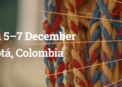 Join one of the many weaving conversations on the road to Bogotá!